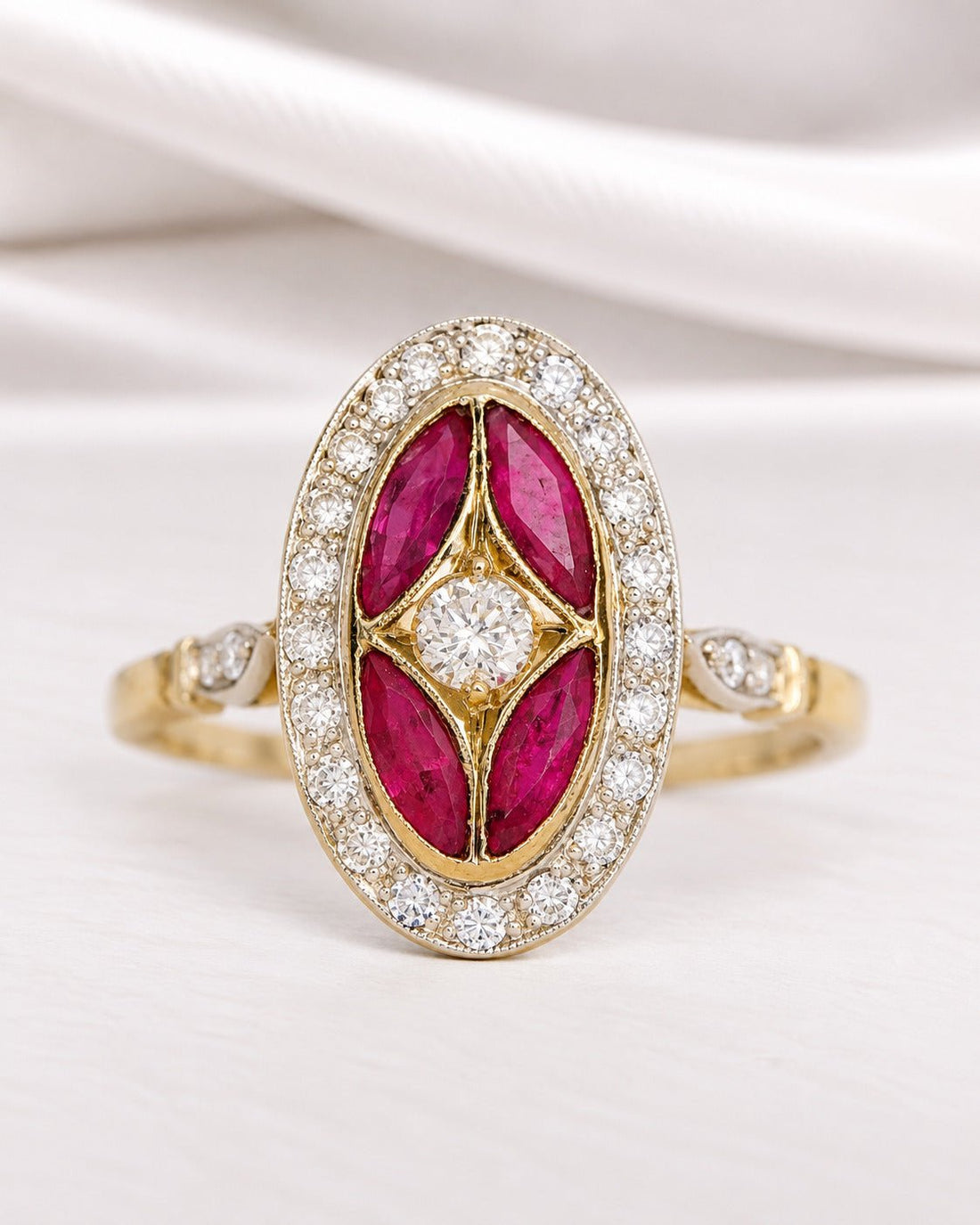 Bague Style Art-Déco Rubis 0.52 carat &amp; Diamants 0.37 carat "Céline" - Elliade Paris