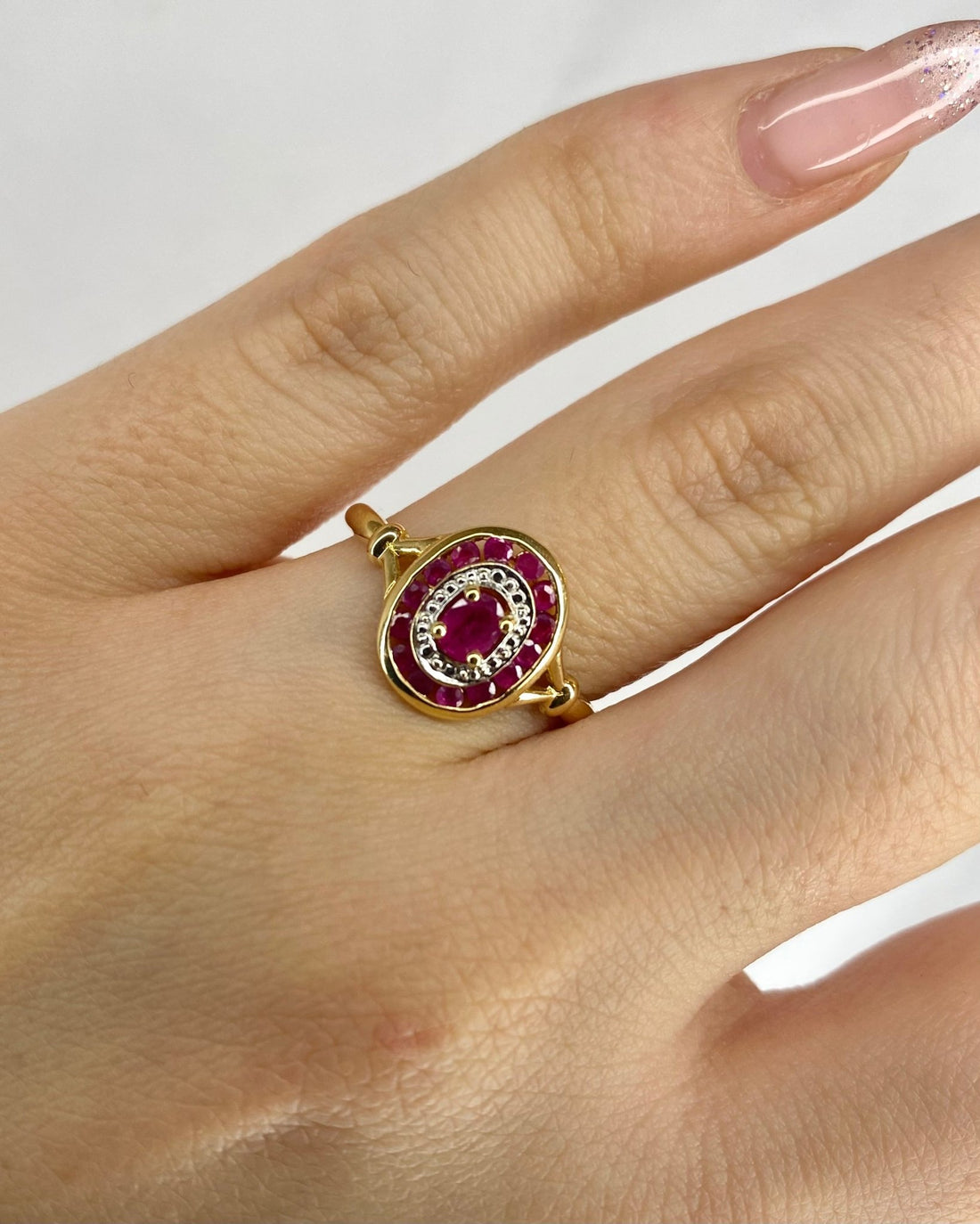 Bague Style Art Déco Rubis 0.52 carat "Elena" - Elliade Paris