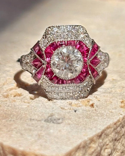 Bague Style Art-Déco Rubis 0.80 carat &amp; Diamants 1.35 carat "Samantha" - Elliade Paris