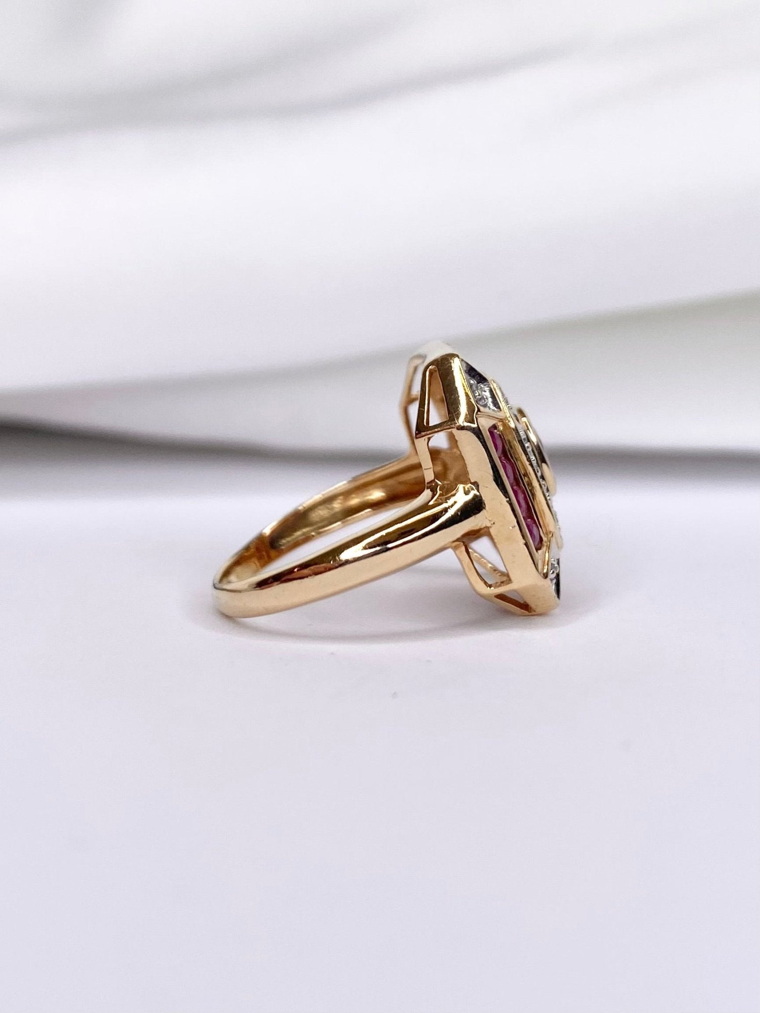 Bague Style Art Déco Rubis 0.90 carat &amp; Diamants "Florence" - Elliade Paris