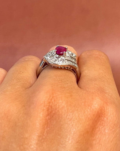 Bague Style Art-Déco Rubis 1.07 carat &amp; Diamants 1.25 carat 8.63g "Flavia" - Elliade Paris