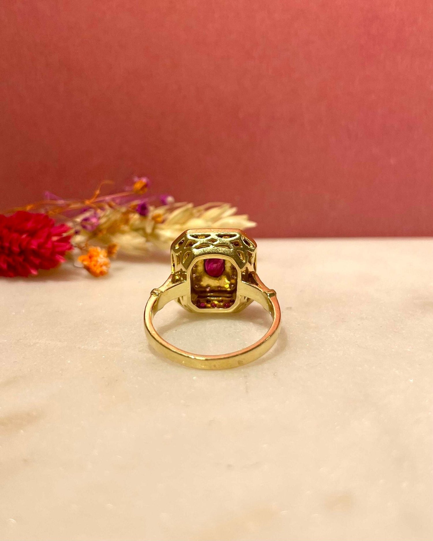 Bague Style Art - Déco Rubis 1.26 carat &amp; Diamants &quot;Julietta&quot; - Elliade Paris