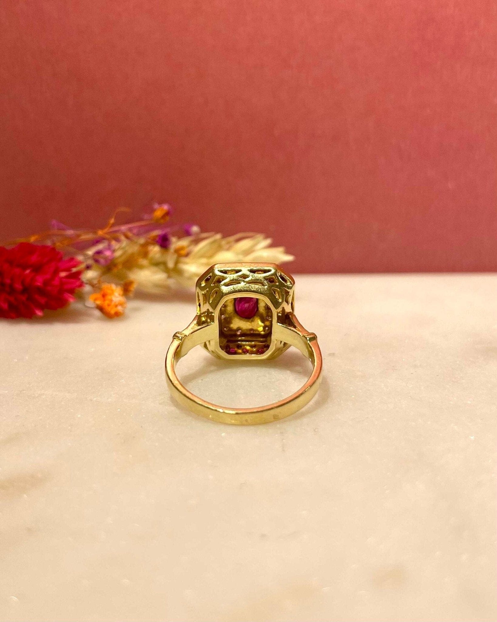 Bague Style Art - Déco Rubis 1.26 carat &amp; Diamants "Julietta" - Elliade Paris