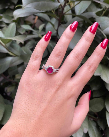 Bague Style Art - Déco Rubis 1.31 carat &amp; Diamants &quot;Cynthia&quot; - Elliade Paris