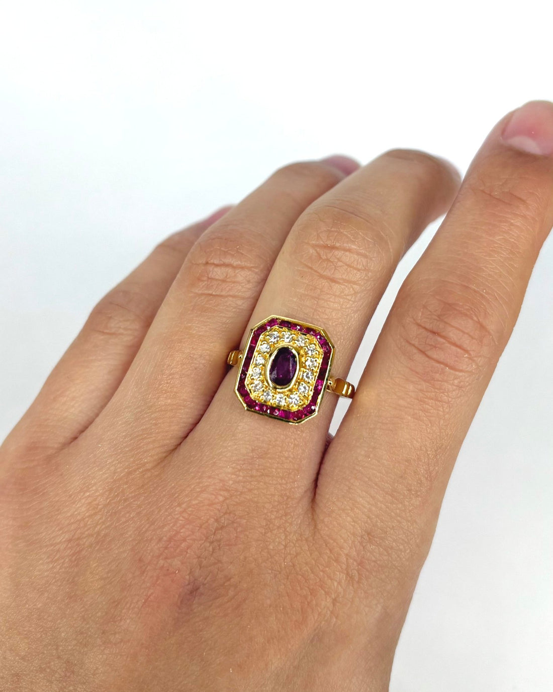 Bague Style Art - Déco Rubis 1.34 carat &amp; Diamants "Sylivia" - Elliade Paris