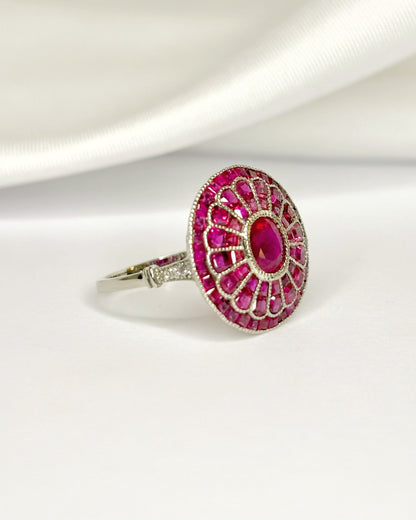 Bague Style Art-Déco Rubis 3.66 carats &amp; Diamants "Liya" - Elliade Paris