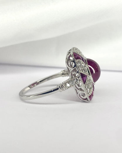 Bague Style Art Déco Rubis 3.73 carats &amp; Diamants 0.43 carat "Leslie" - Elliade Paris