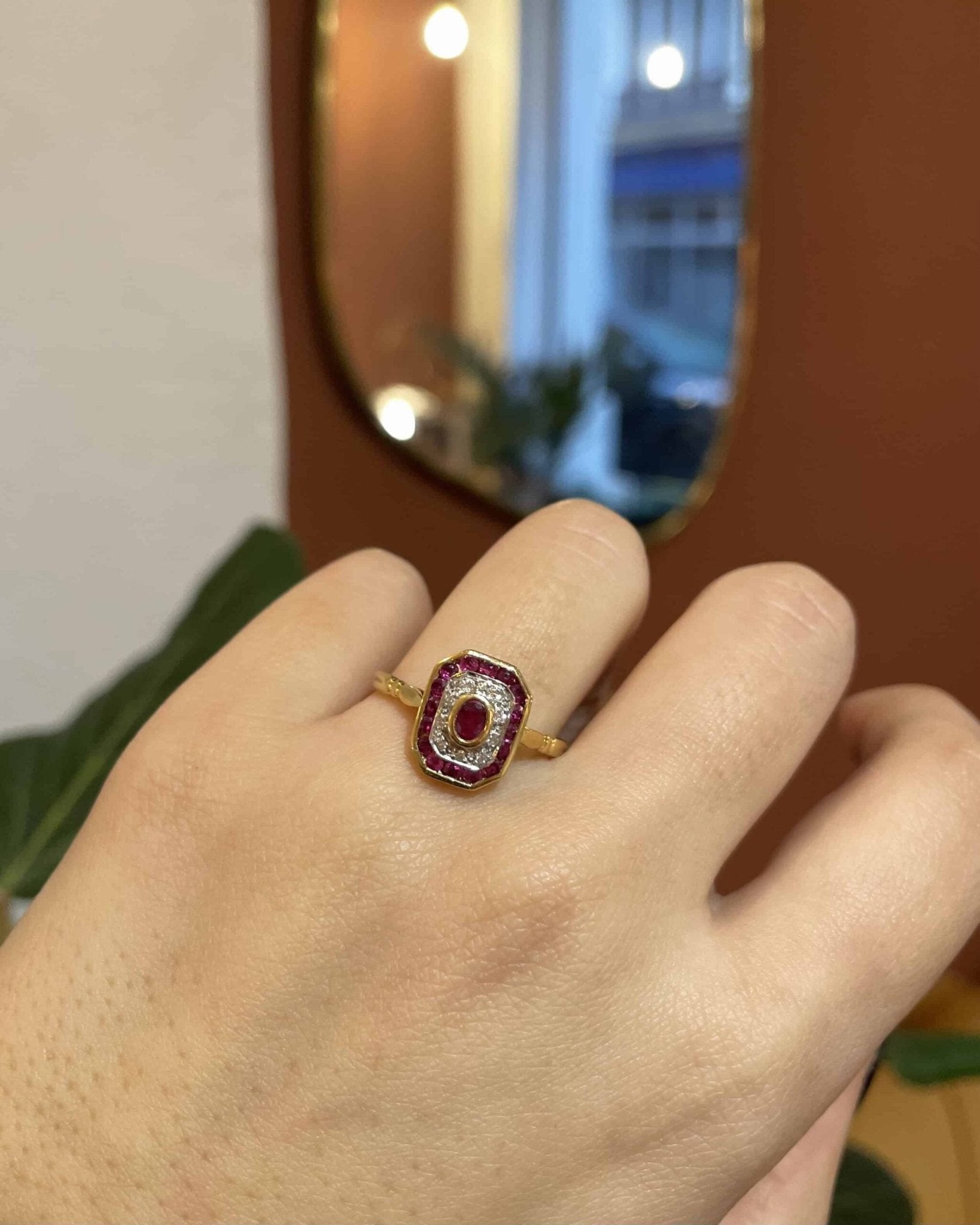 Bague style Art - déco Rubis &amp; Diamants &quot;Justinia&quot; - Elliade Paris