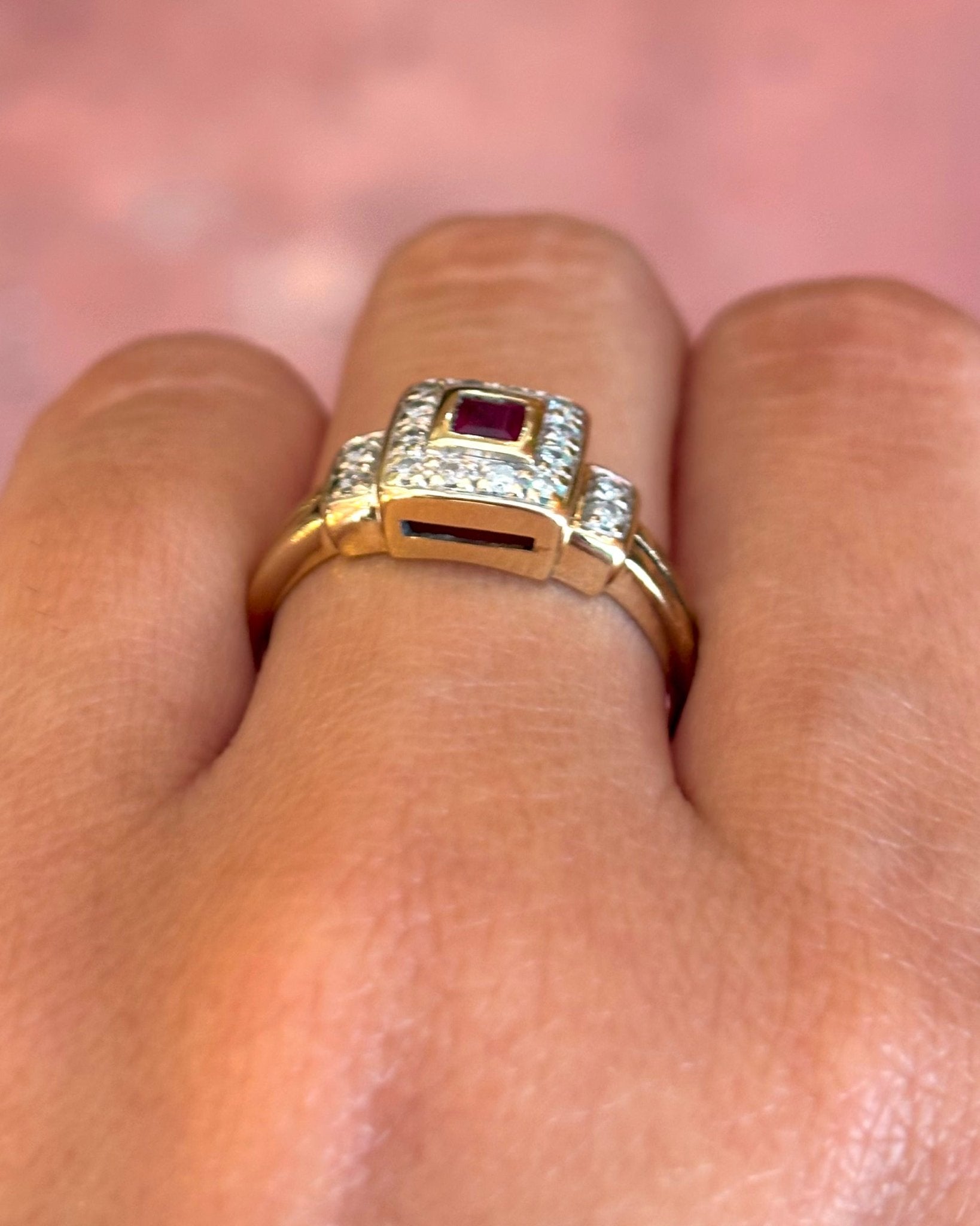 Bague Style Art-Déco Rubis &amp; Diamants "Malia" - Elliade Paris