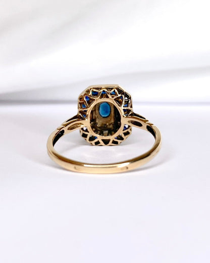 Bague Style Art Déco Saphir 0.42 carat &amp; Diamants "Aby" - Elliade Paris