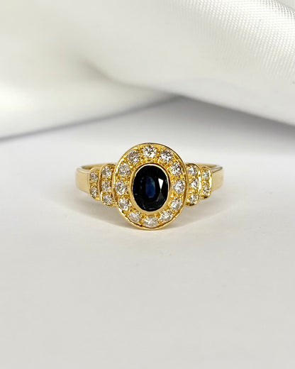 Bague Style Art déco Saphir 0.60 carat &amp; 22 Diamants "Gina" - Elliade Paris