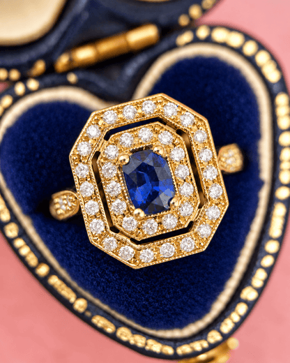Bague Style Art-Déco Saphir 0.70 carat &amp; Diamants 0.80 carat "Laurine" - Elliade Paris