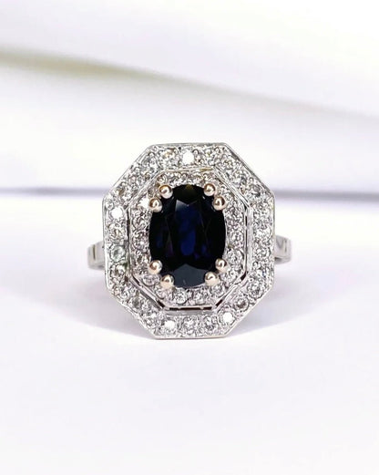 Bague Style Art Déco Saphir 2 carats &amp; Diamants 0.44 carat "Samia" - Elliade Paris