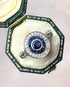 Bague Style Art-Déco Saphir Ceylan 0.67 carat & Diamants 0.22 carat "Manuela" - Elliade Paris