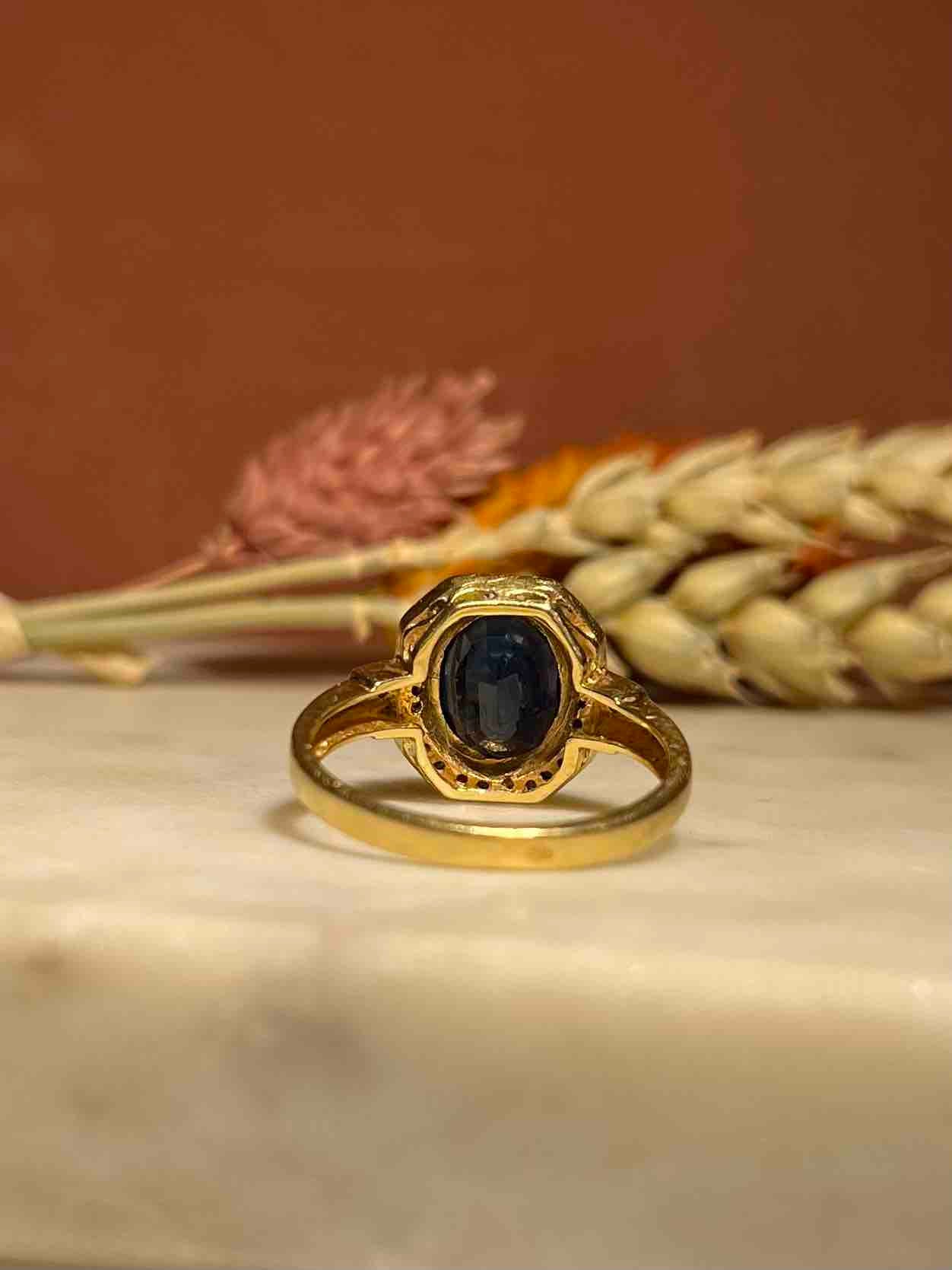 Bague Style Art - Déco Saphir &amp; Diamants &quot;Ava&quot; - Elliade Paris