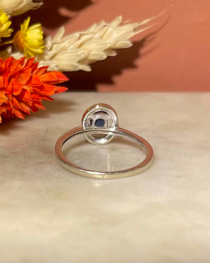 Bague Style Art - Déco Saphir &amp; Diamants &quot;Imahé&quot; - Elliade Paris