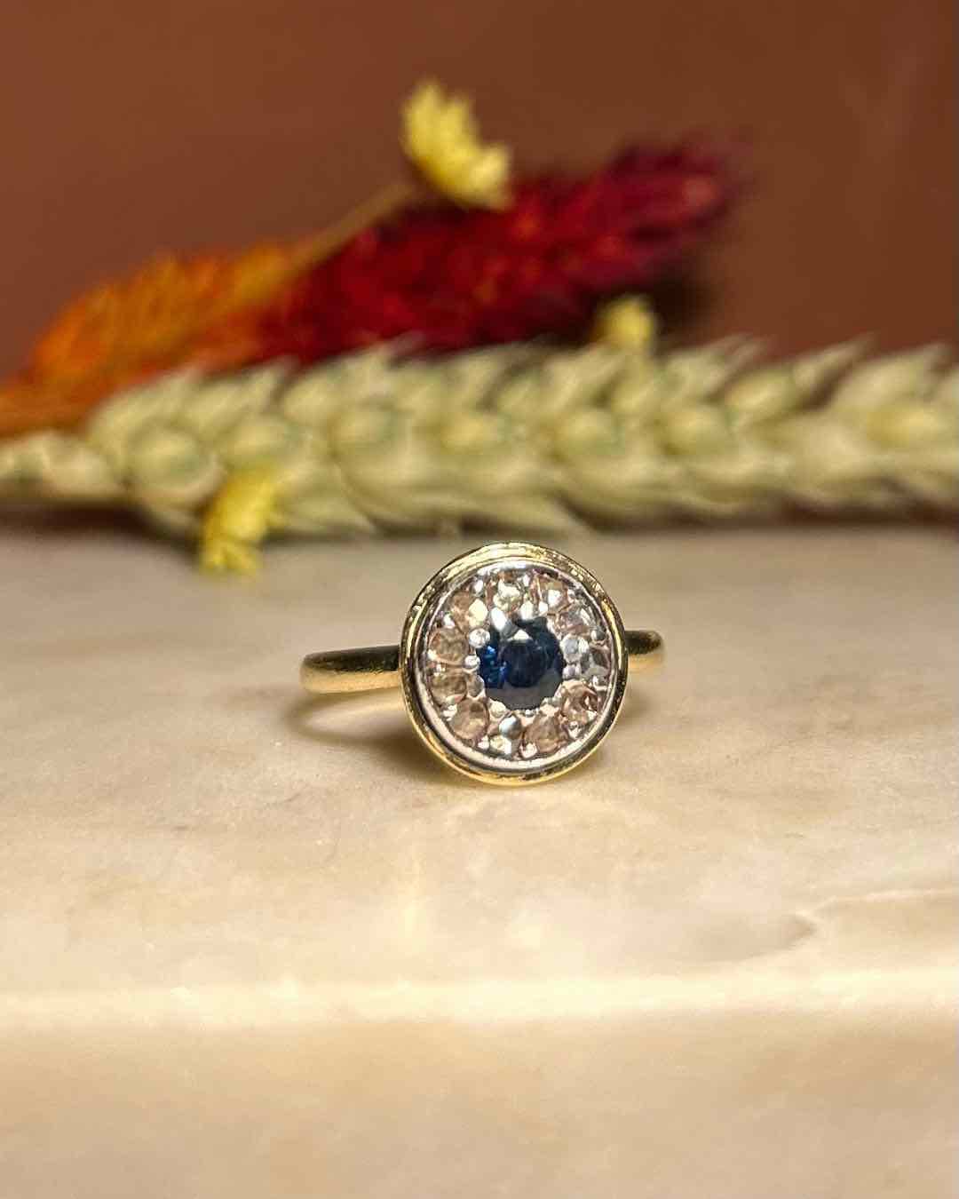 Bague style Art - déco Saphir &amp; Diamants "Lisa" - Elliade Paris