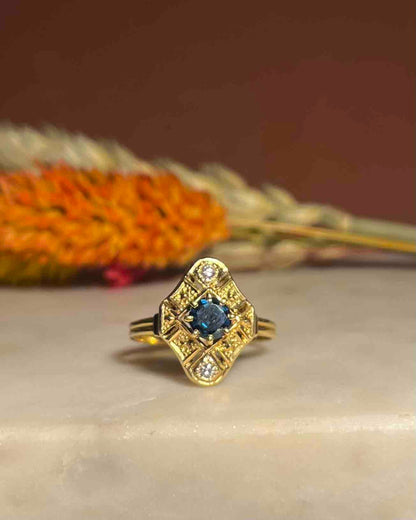 Bague style Art - Déco Saphir &amp; Diamants &quot;Perrine&quot; - Elliade Paris