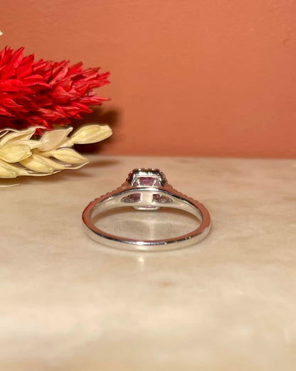 Bague Style Art - Déco Saphir Rose &amp; Diamants &quot;Anjah&quot; - Elliade Paris