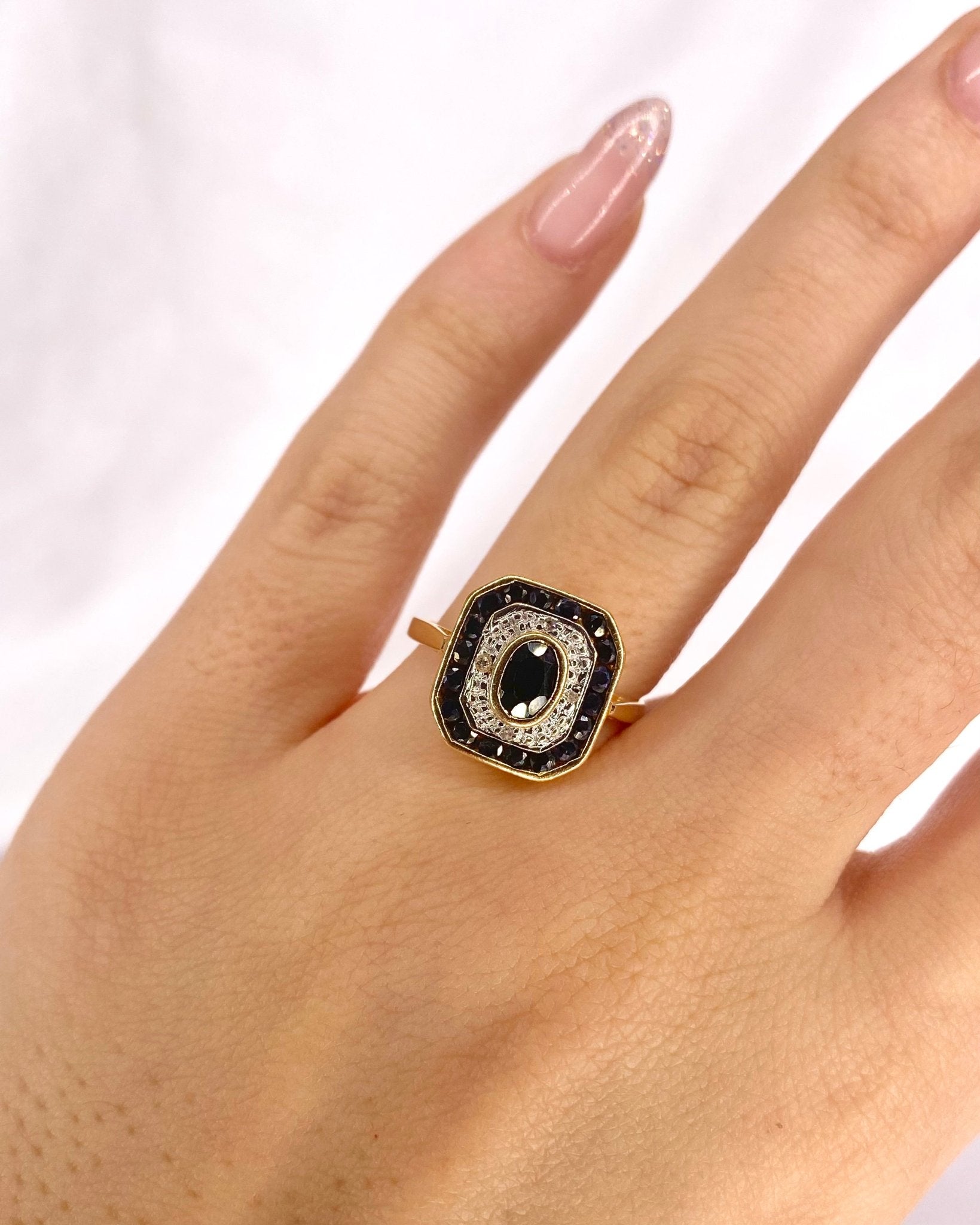 Bague Style Art Déco Saphirs 0.48 carat &amp; Diamants "Helene" - Elliade Paris