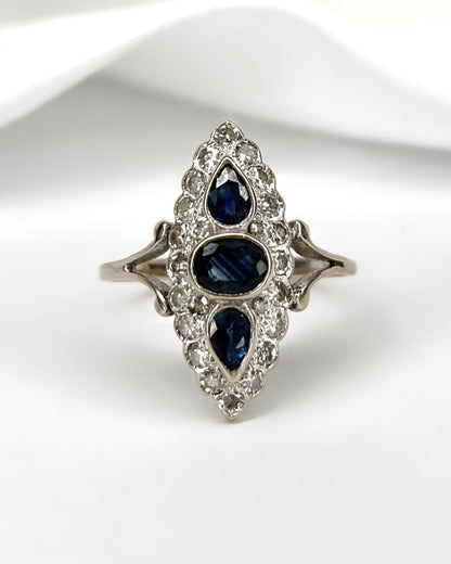 Bague Style Art Déco Saphirs 0.70 carat &amp; Diamants 0.44 carat "Cristina" - Elliade Paris