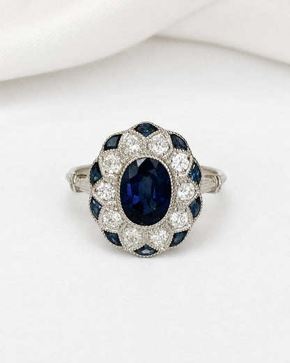 Bague Style Art-Déco Saphirs 1.51 carat &amp; Diamants 0.30 carat "Nalia" - Elliade Paris