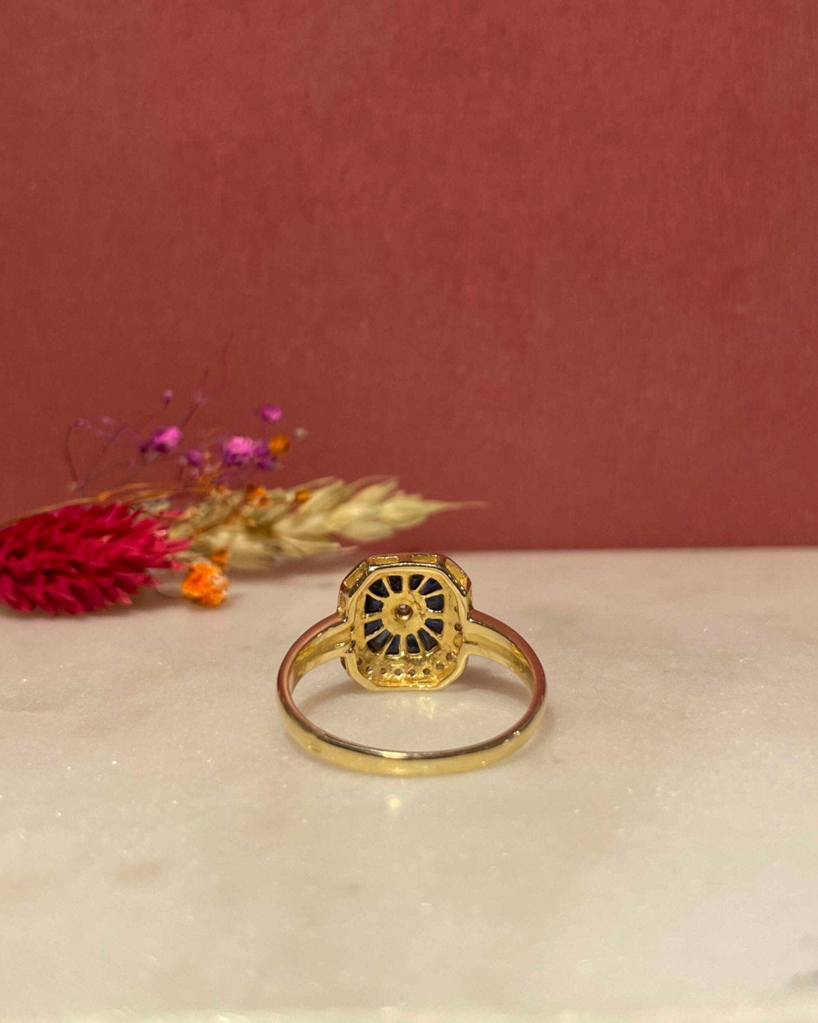 Bague Style Art - Déco Saphirs &amp; 24 Diamants "Gabby" - Elliade Paris