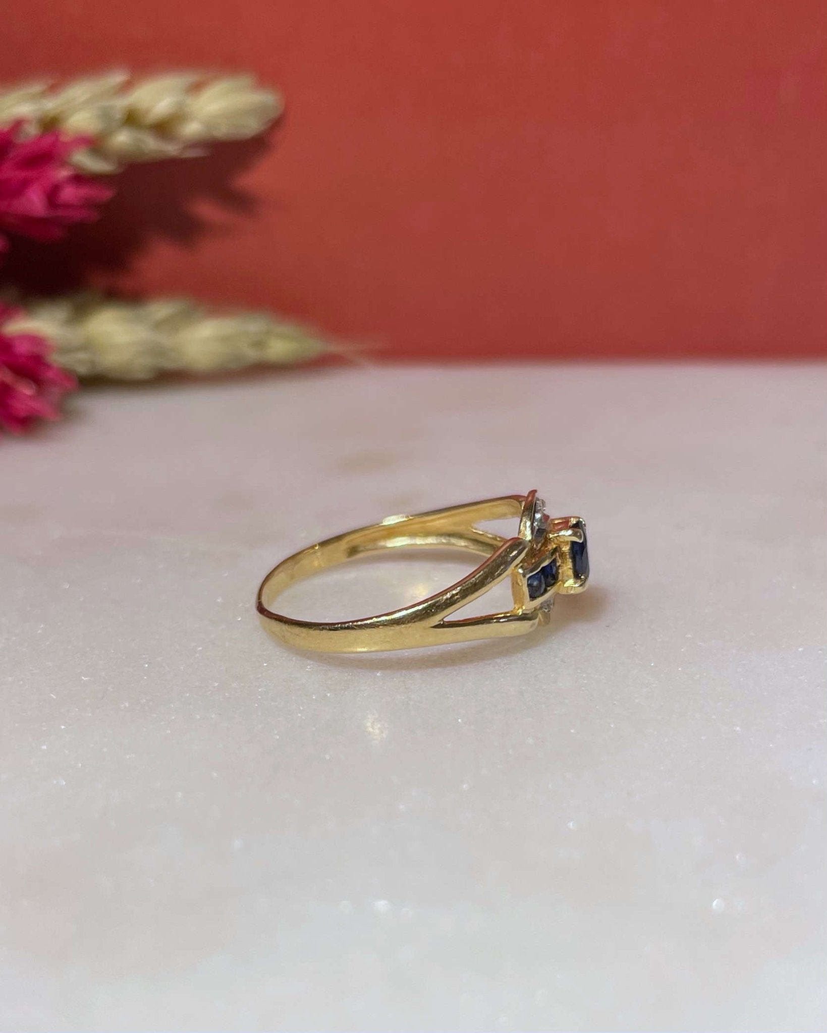 Bague Style Art - Déco Saphirs &amp; Diamants "Judy" - Elliade Paris
