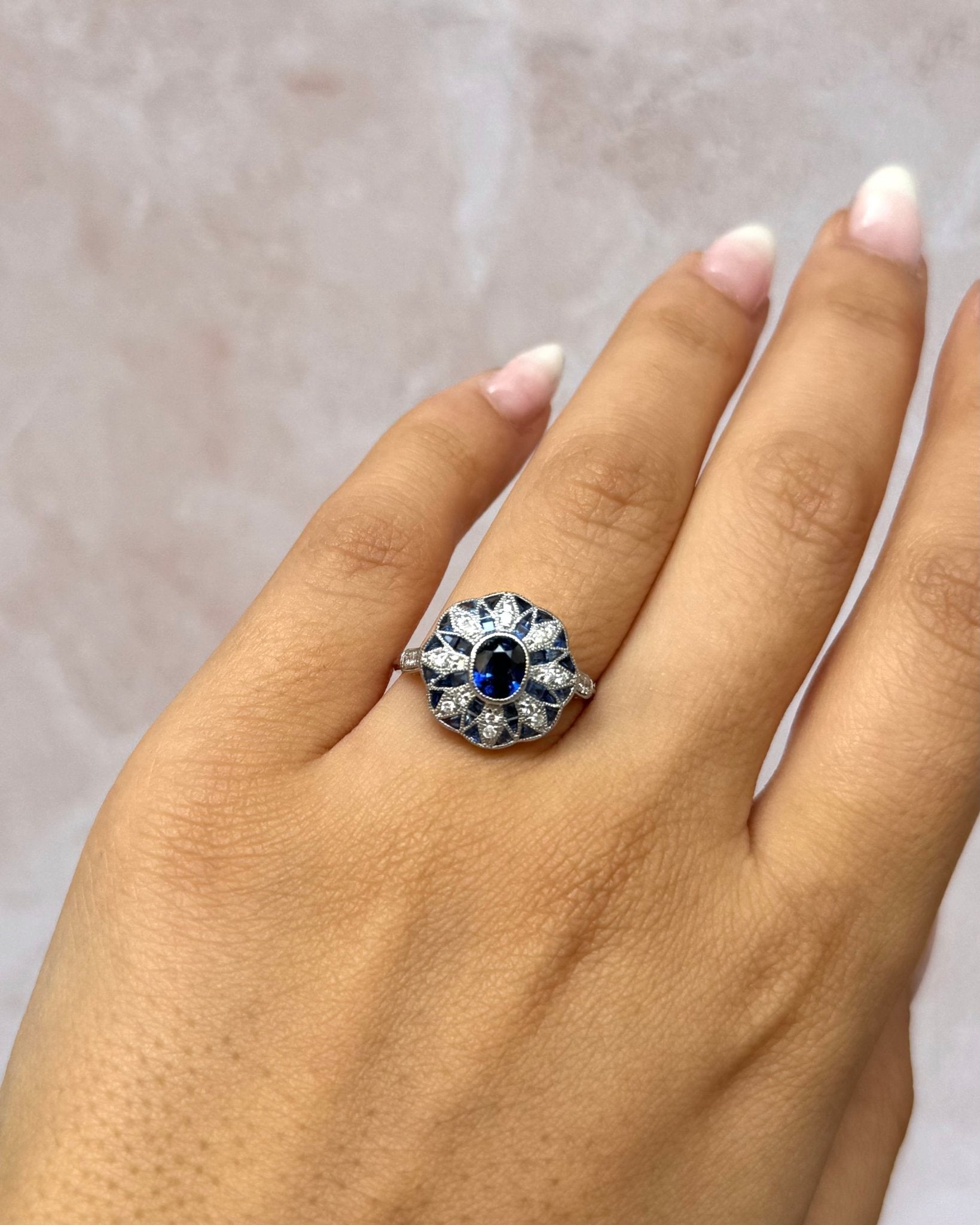 Bague Style Art-Déco Saphirs &amp; Diamants "Poséidon" - Elliade Paris