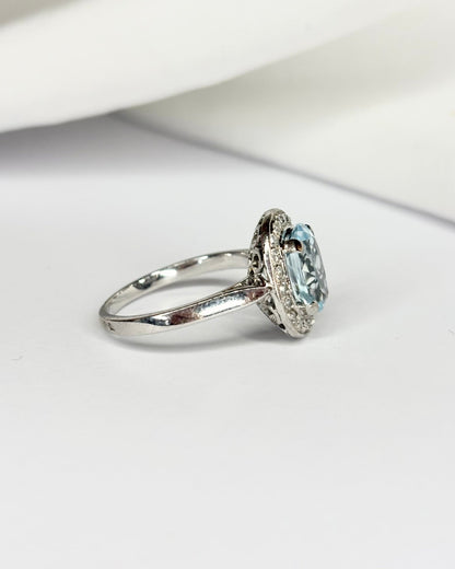 Bague Style Art Déco Topaze 2.40 carats &amp; 20 Diamants &quot;Antta&quot; - Elliade Paris