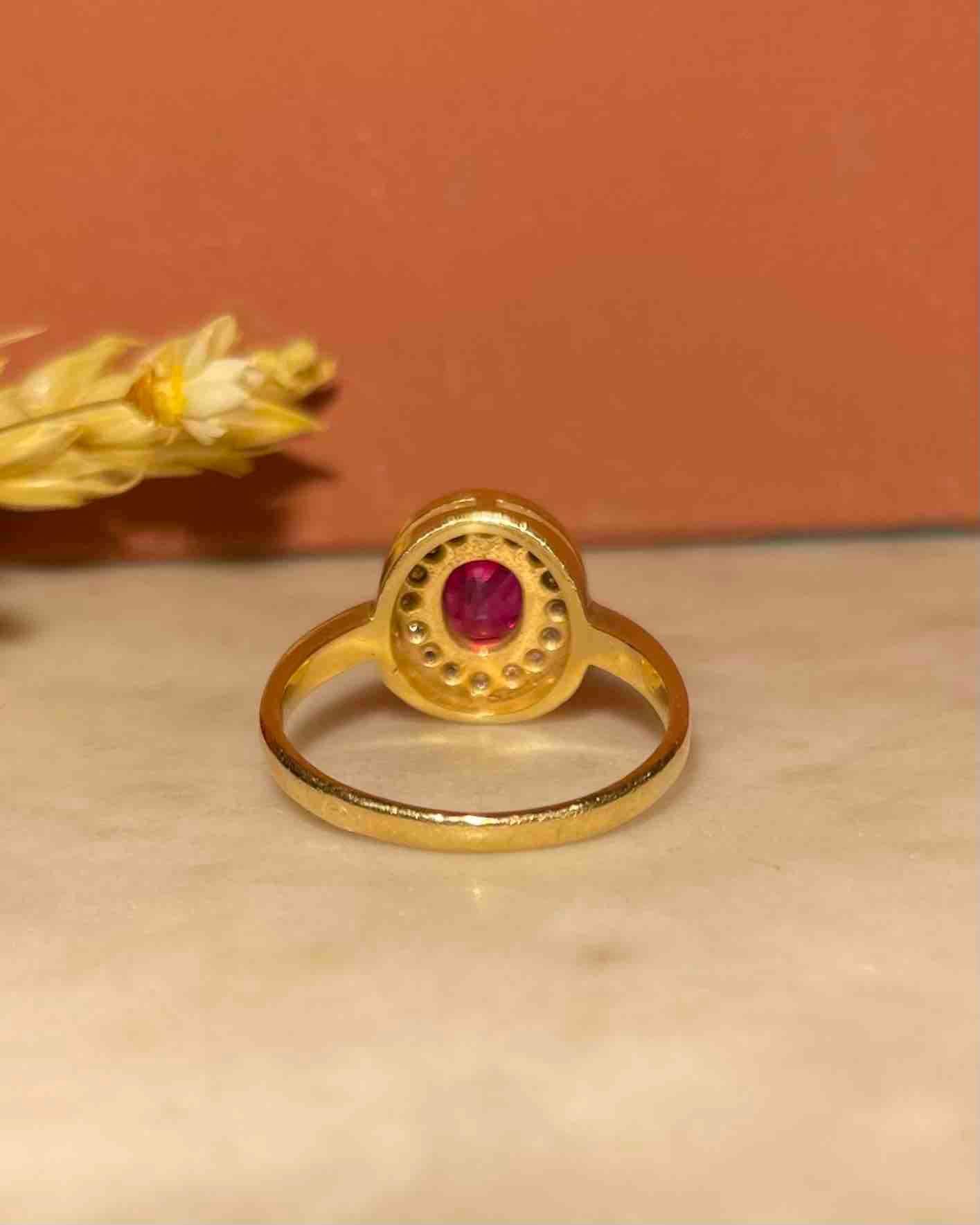 Anillo de rubí y diamantes estilo art déco "Andreane"