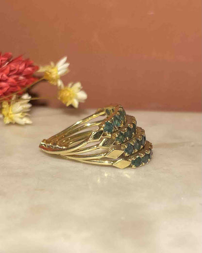 Bague Sultan 28 Émeraudes &quot;Meryem&quot; - Elliade Paris