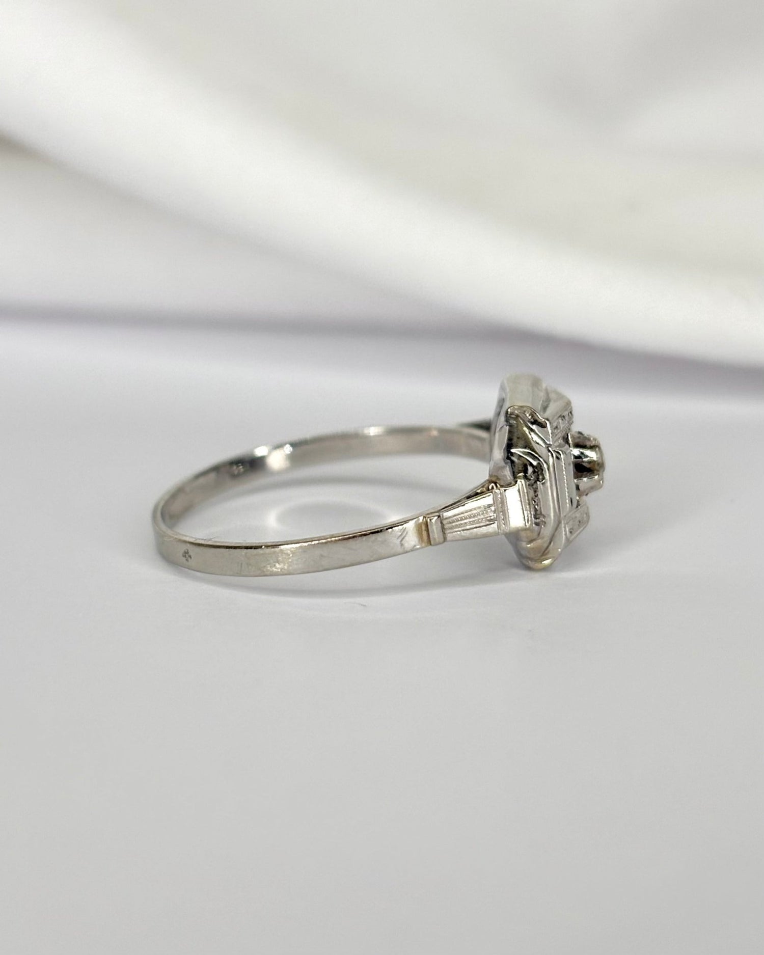 Bague Tank Art Déco Diamant "Juliette" - Elliade Paris