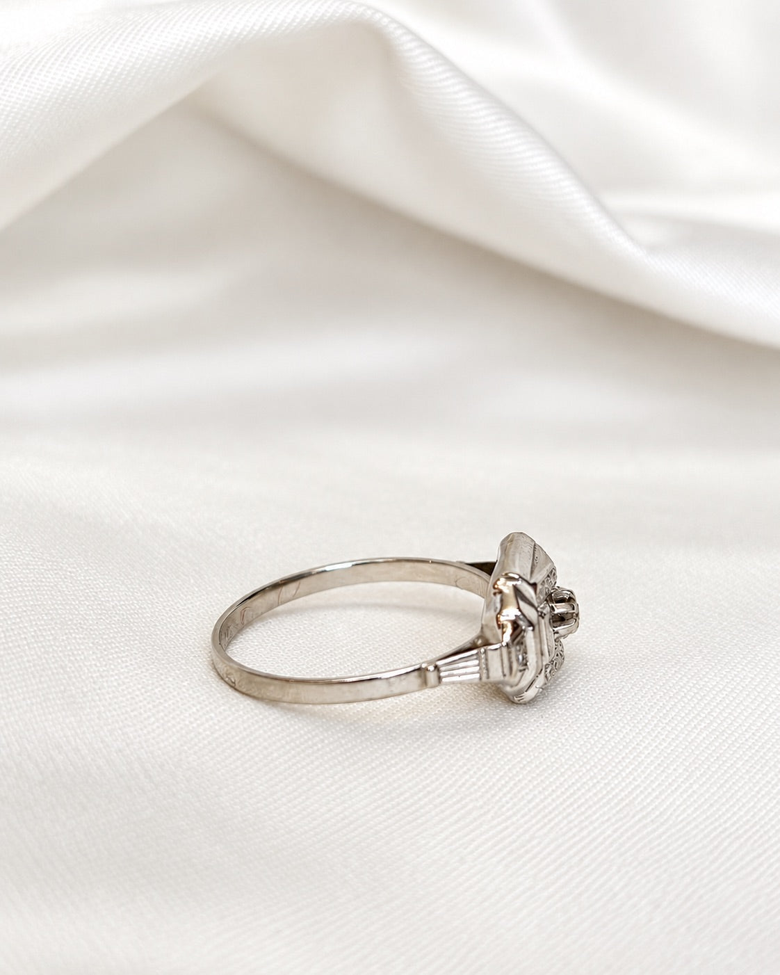 Bague Tank Art Déco Diamant "Juliette" - Elliade Paris
