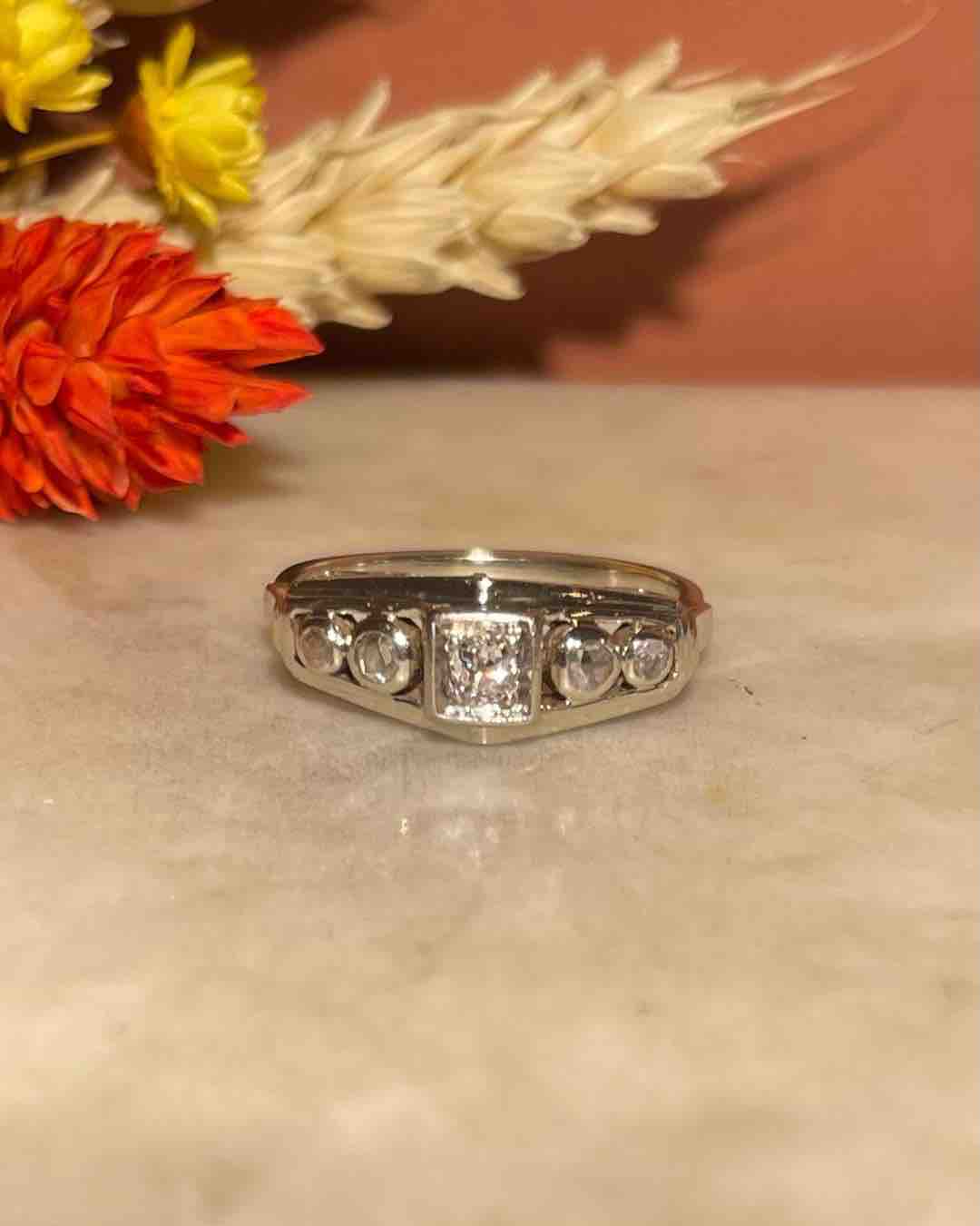 Bague Tank Art Déco Diamants &quot;Laure&quot; - Elliade Paris