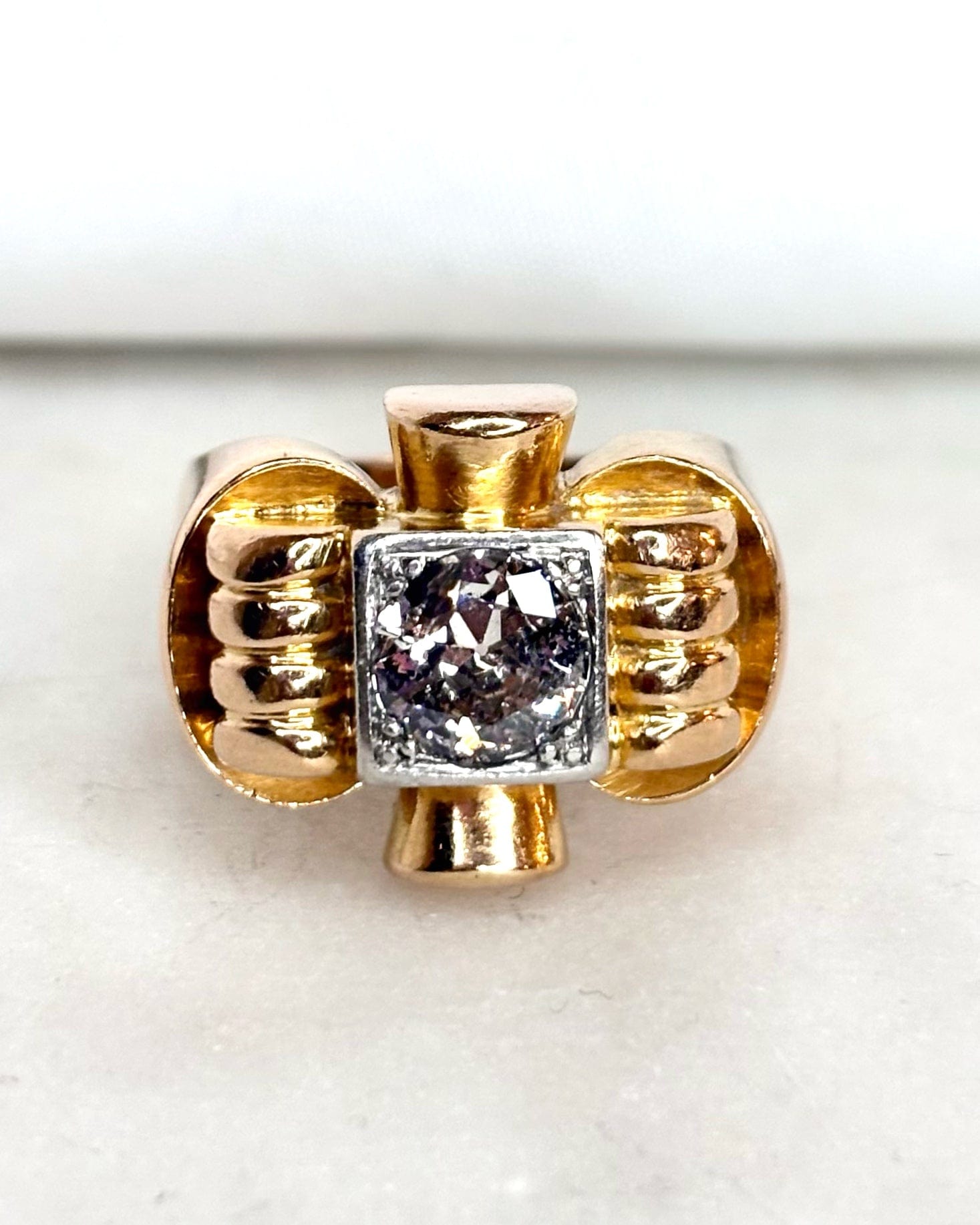 Bague Tank Diamant 0.75 carat &amp; Or 9.77g "Enora" - Elliade Paris