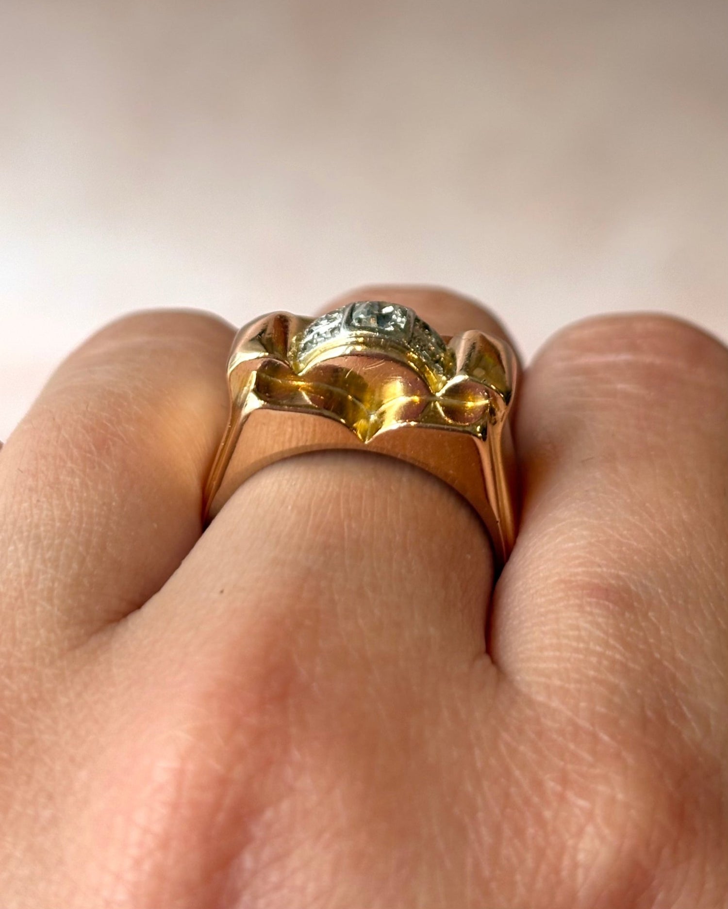 Bague Tank Diamants 0.20 carat, Platine &amp; Or Jaune 18 carats 6g "Claudine" - Elliade Paris