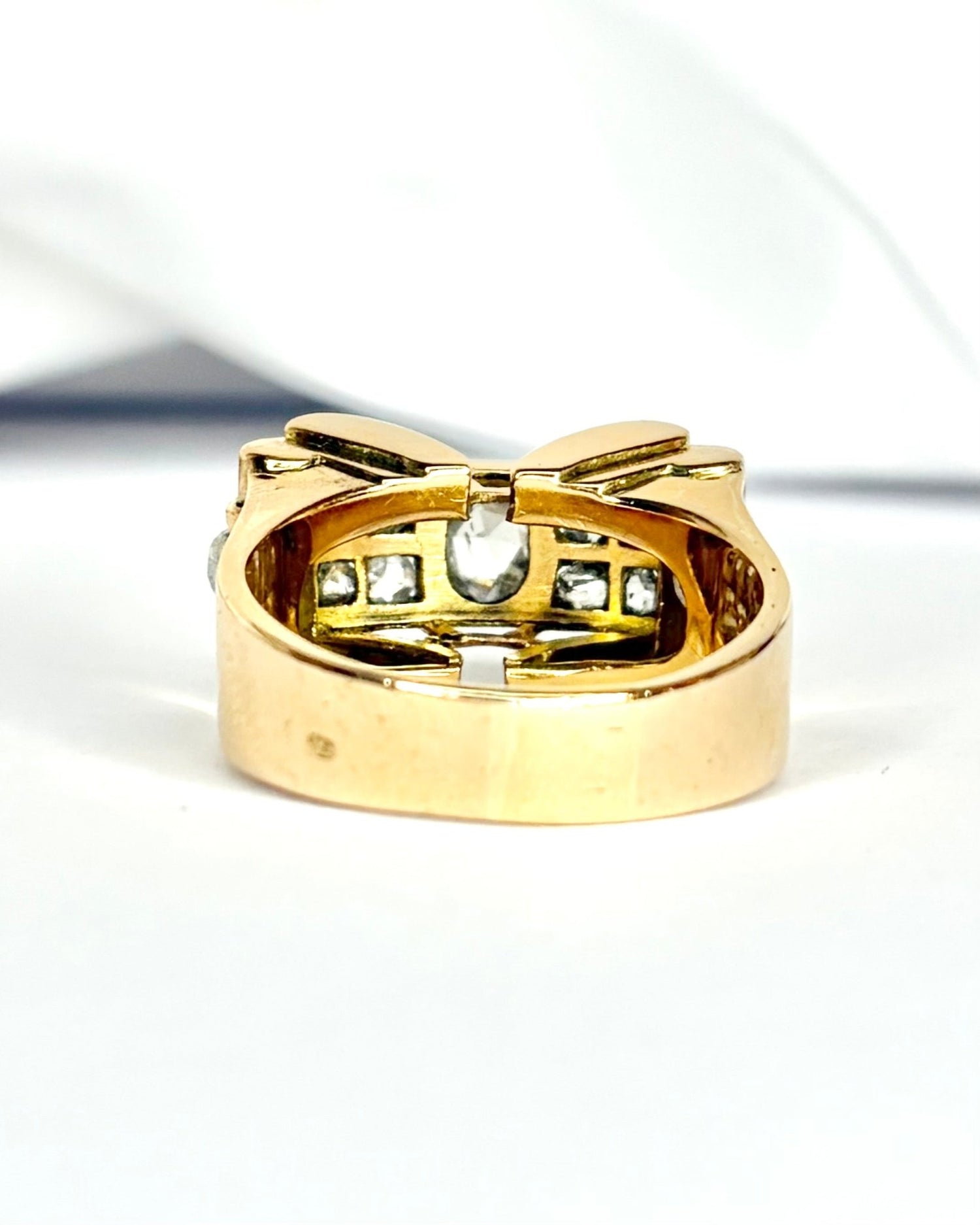 Bague Tank Diamants 0.60 carat &amp; Or 13,52g "Bérénice" - Elliade Paris