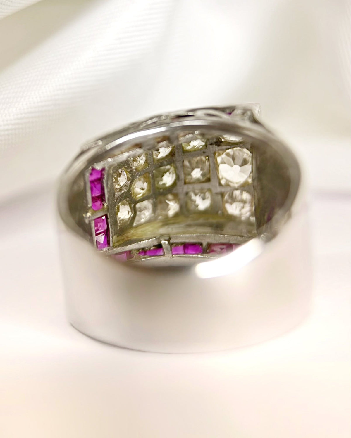 Bague Tank Diamants 1.20 carat, Or &amp; Platine 10,12 g "Samantha" - Elliade Paris
