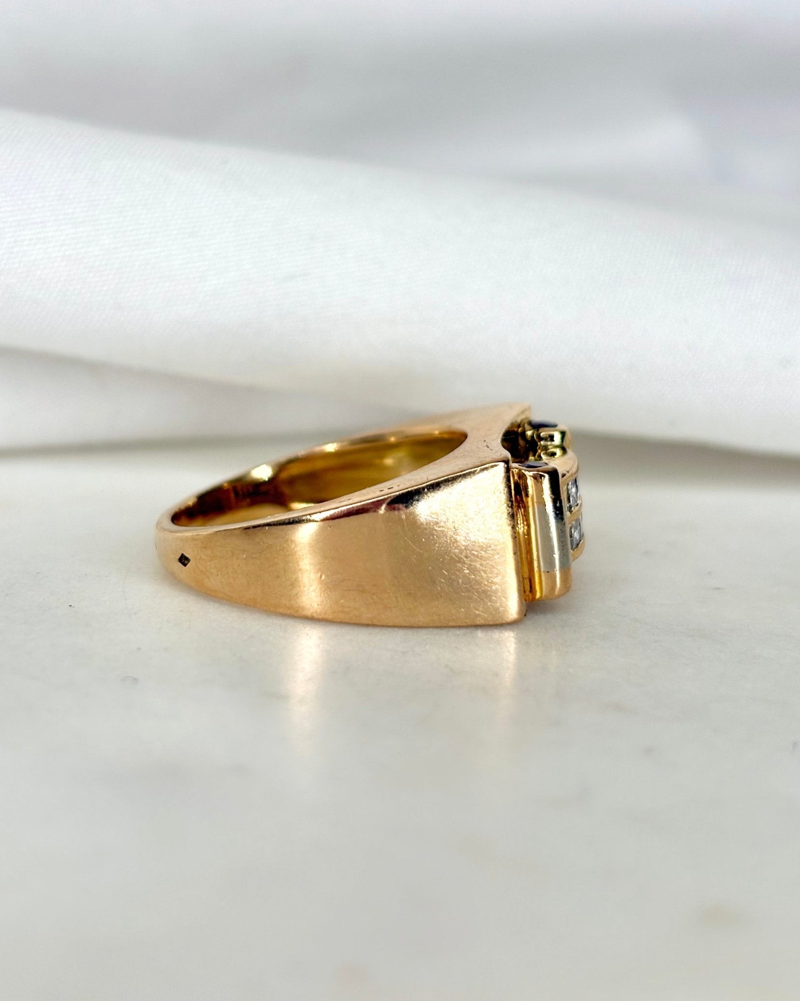 Bague Tank Diamants, Rubis &amp; Or 12.33 g "Élise" - Elliade Paris