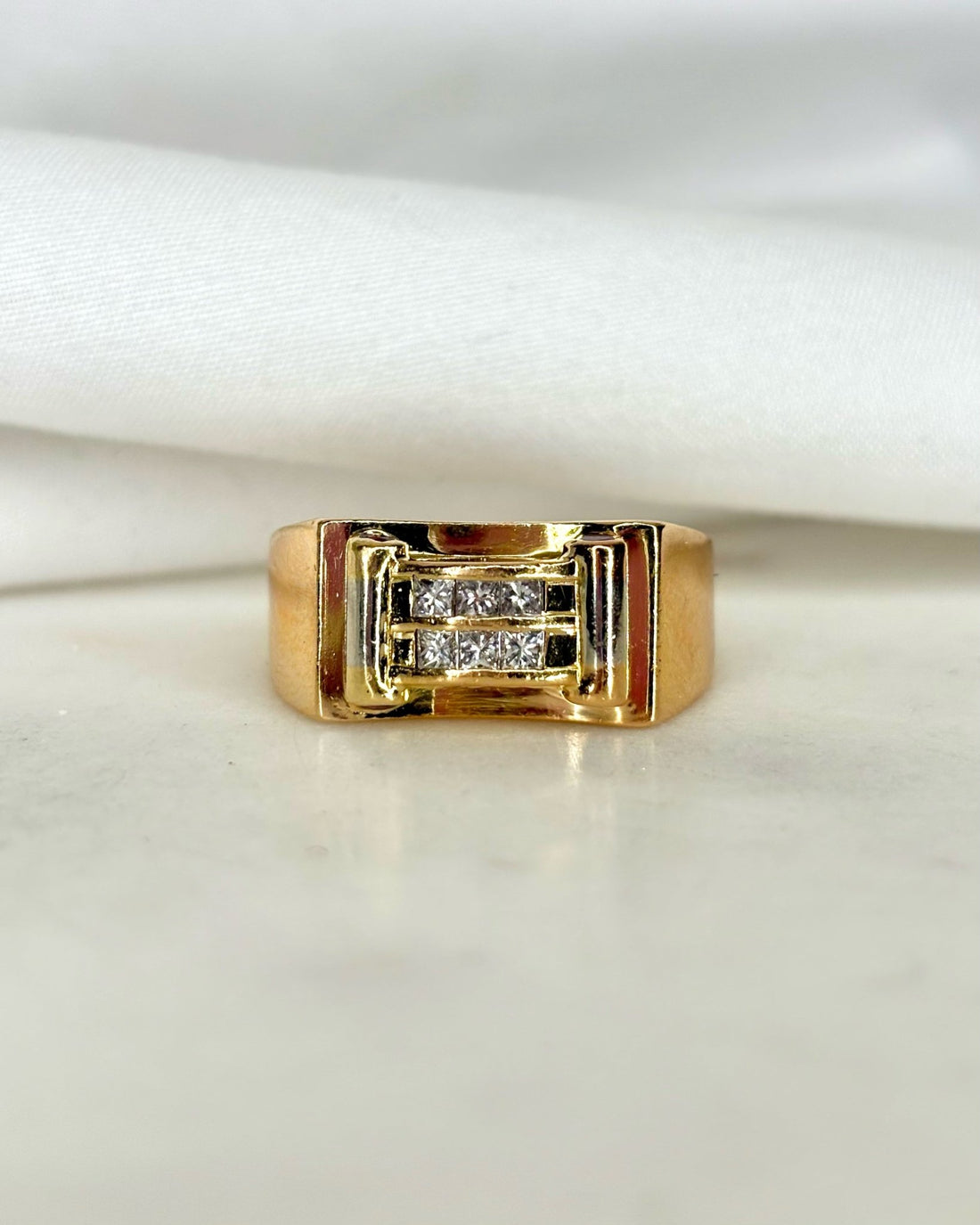 Bague Tank Diamants, Rubis &amp; Or 12.33 g &quot;Élise&quot; - Elliade Paris