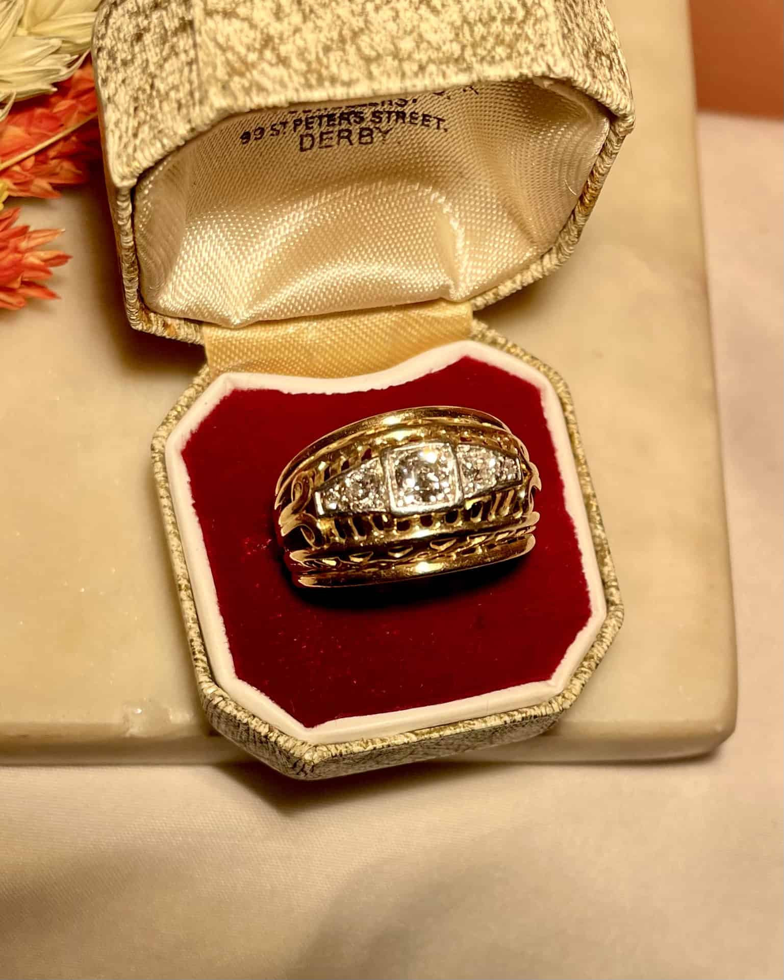 Bague Tank Or 7g Diamants 0.54 carat "Gigi" - Elliade Paris
