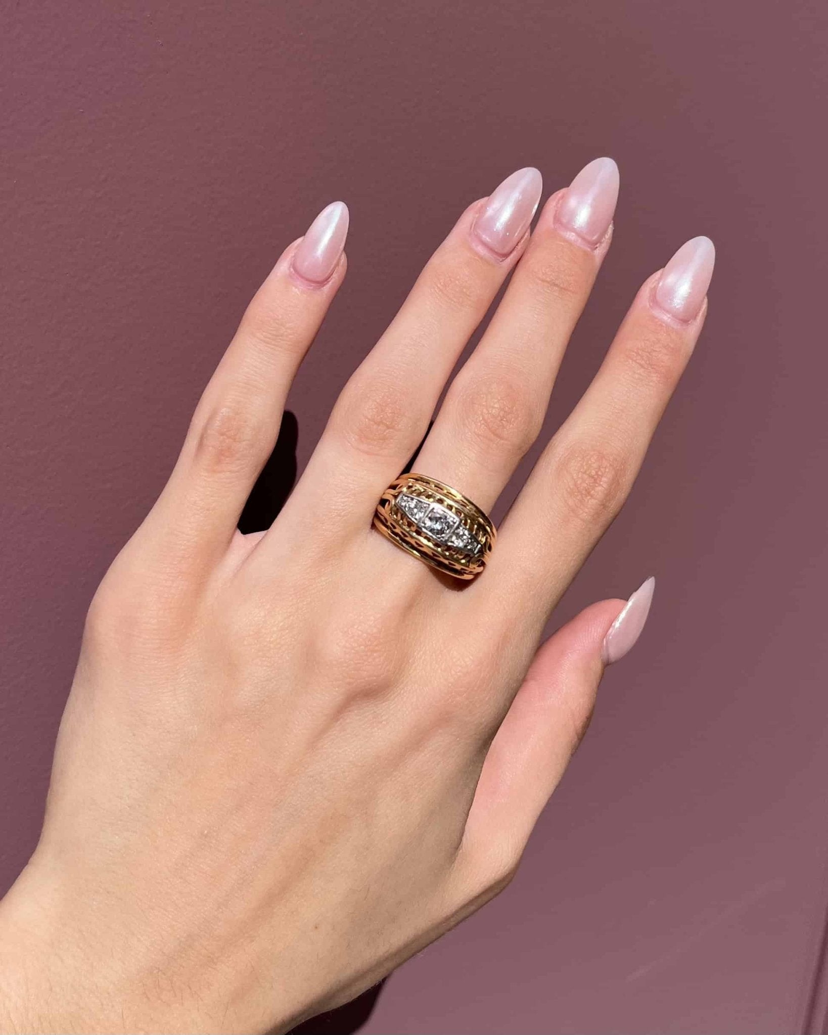 Bague Tank Or 7g Diamants 0.54 carat "Gigi" - Elliade Paris
