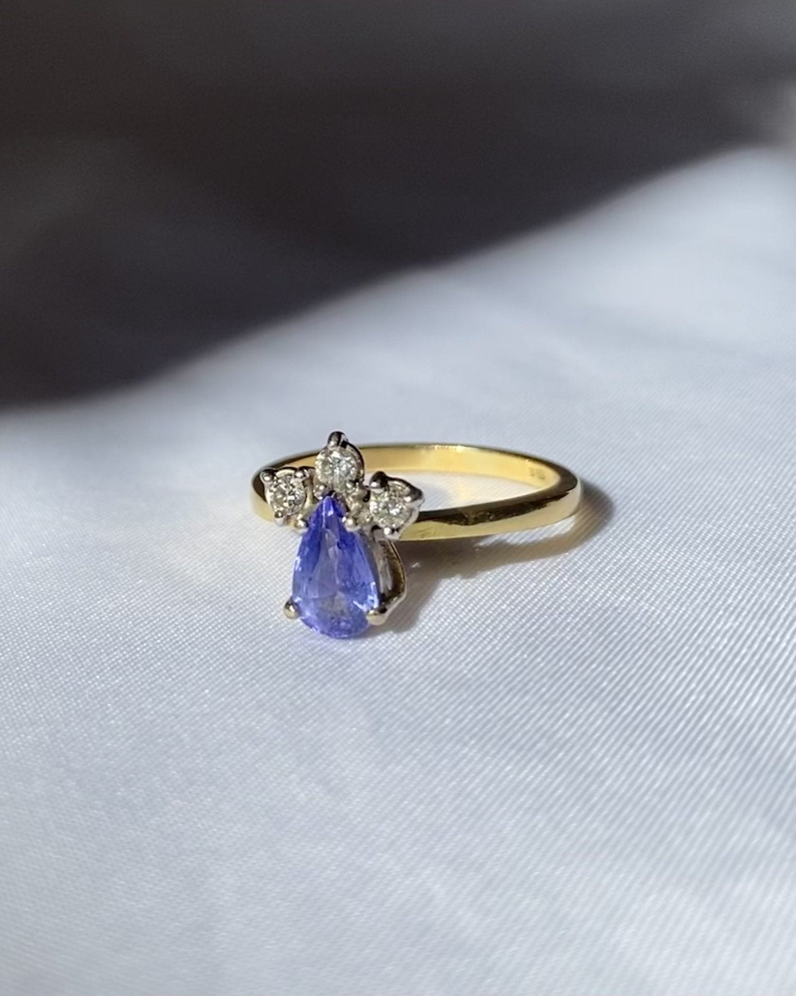 Bague Tanzanite &amp; diamants "Zeyn" - Elliade Paris
