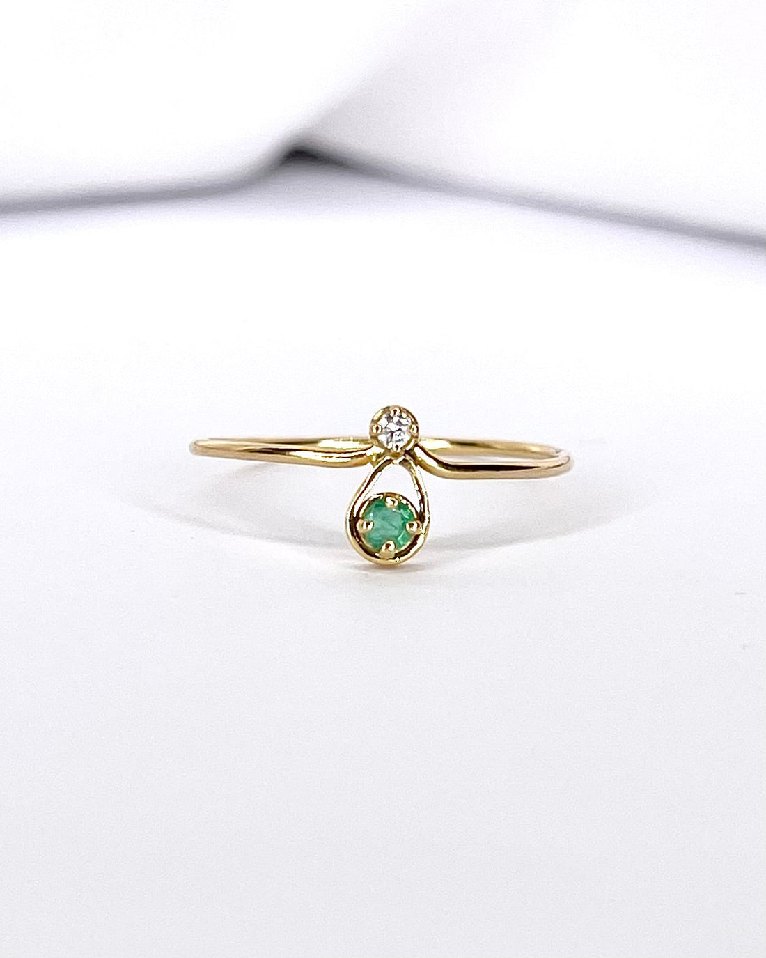 Bague Toi &amp; Moi Émeraude &amp; Diamant "Lou" - Elliade Paris