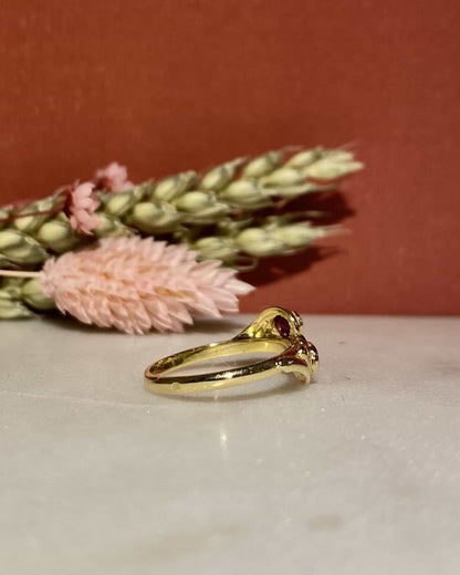 Bague Toi &amp; Moi Rubis et Émeraude &quot;Charlie&quot; - Elliade Paris