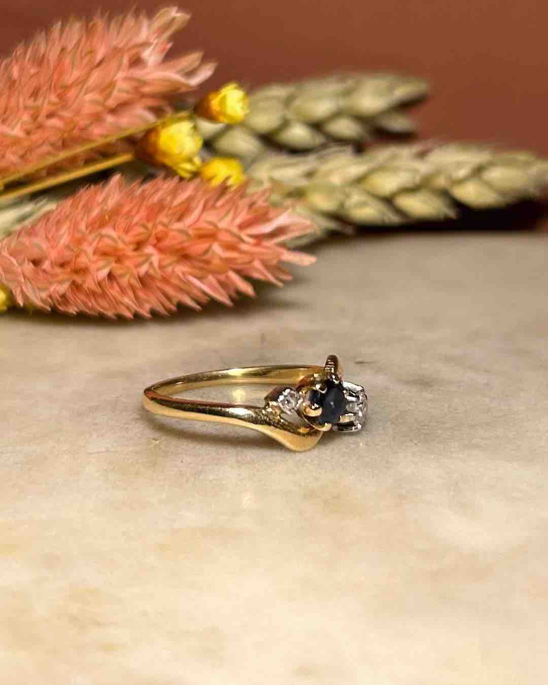 Bague Toi &amp; Moi Saphir &amp; Diamants "Jeanne" - Elliade Paris