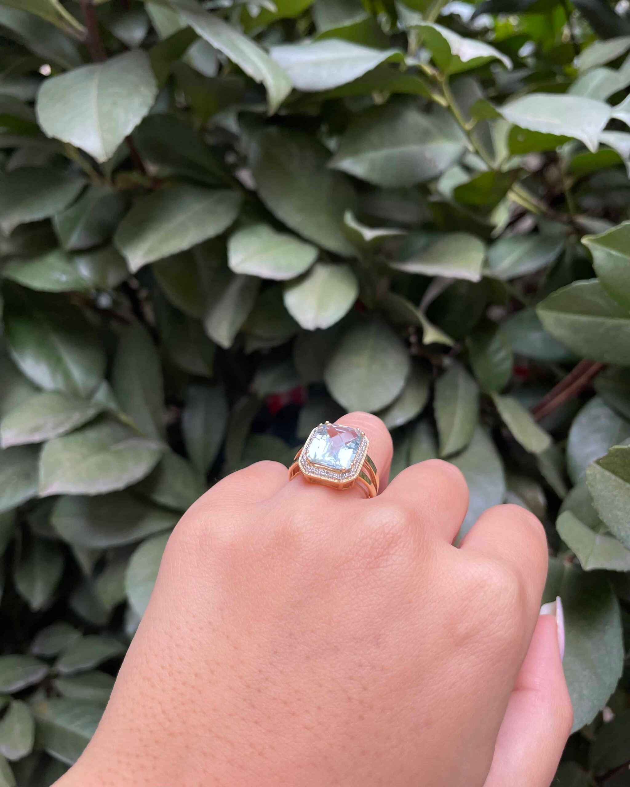 Bague Art-Déco Topaze 6.50 Carats &amp; Diamants "Selenia"