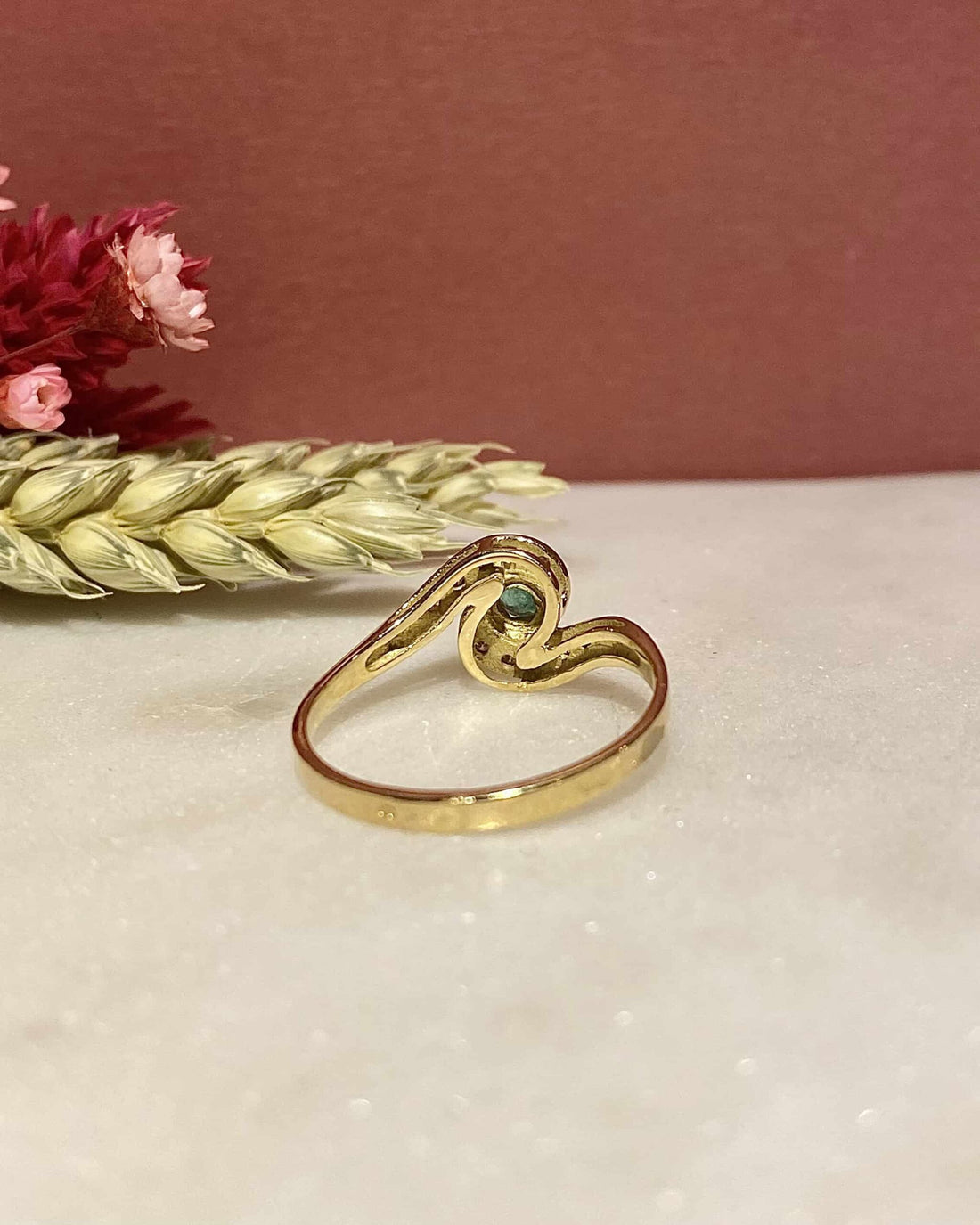 Bague Tourbillon Émeraude et Diamants &quot;Jamsine&quot;