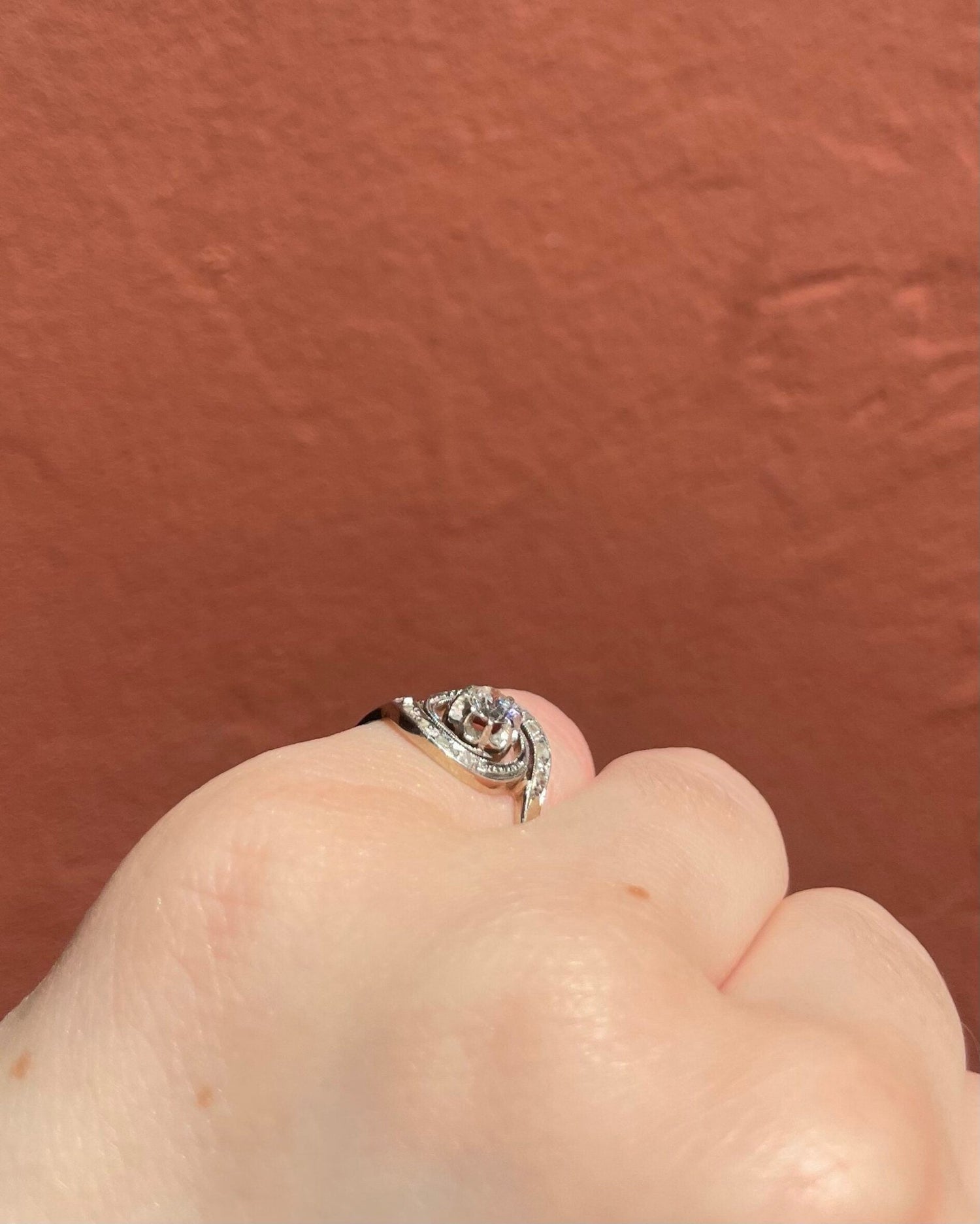Bague Tourbillon Art - déco 11 Diamants &quot;Sandy&quot; - Elliade Paris